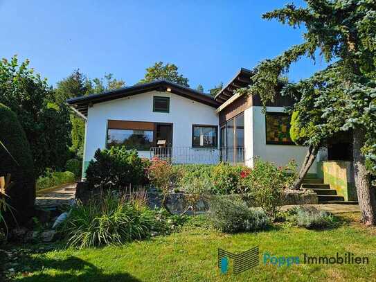 Besonderes Landhaus mit märchenhaftem Garten und ganz viel Liebe zum Detail