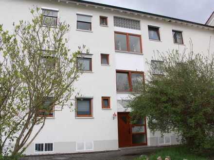 Schönes 1 Zimmer Appartement mit Stellplatz