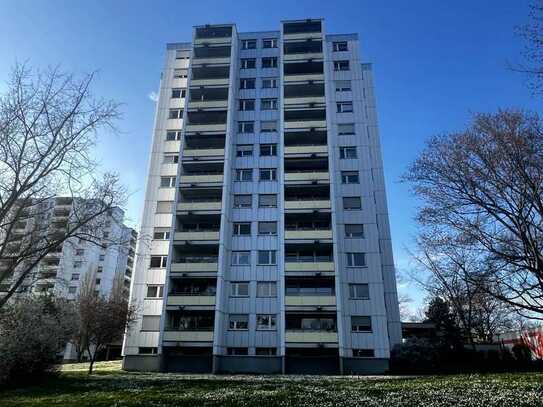 Bestens konzipierte 3-Zimmer-Wohnung mit Balkon und Fahrstuhl direkt am Vogelstangsee, familien- und