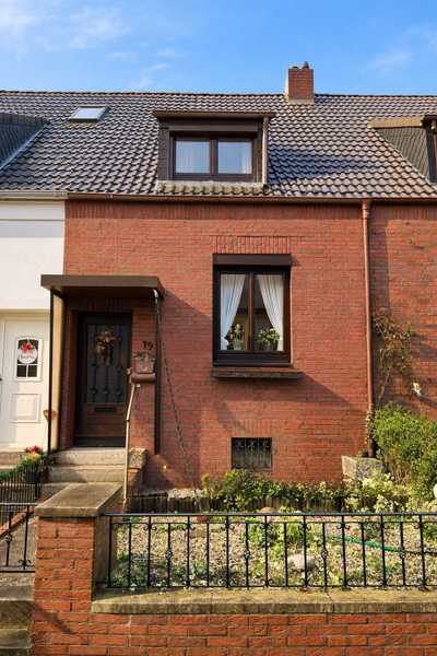 Reihenmittelhaus mit Garten Bremen-Oslebshausen mit 4 Zimmern
