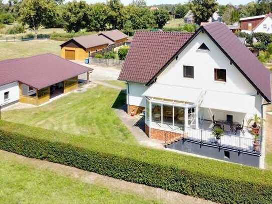 Zwei Traumhäuser für 2 Familien am Nordrand des Naturparks Märkische Schweiz sucht neue Eigentümer!