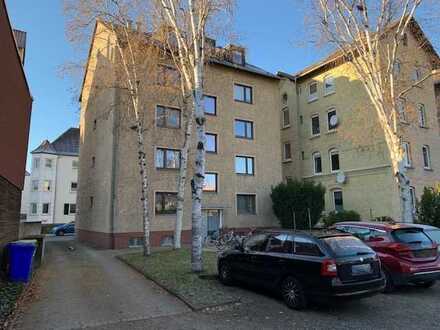 Schöne 2 Zi.- Whg. mit PKW-Einstellplatz Nähe der HBK
