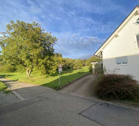 Idyllisches Haus im Grünen