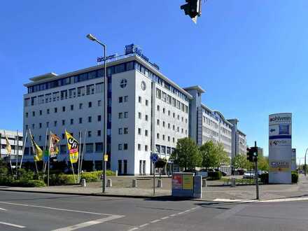 Bezugsfertige, renovierte Bürofläche mit Weitblick bis zum Alexanderplatz