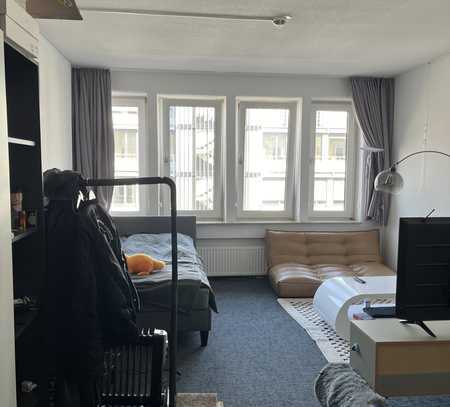 28qm 1 Zimmer wohnung vollmöbeliert (befristet auf 6 monate)