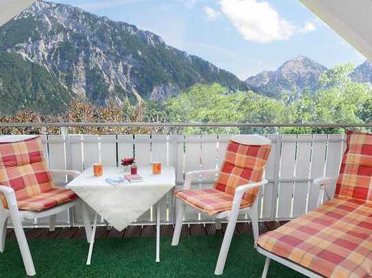 Neuwertige Wohnung zentrale Lage Südbalkon freier Bergblick, Einbauküche in Ruhpolding - VB