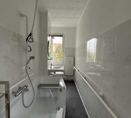 Sanierte 2-Raumwohnung in ruhiger Lage / Am Park 2