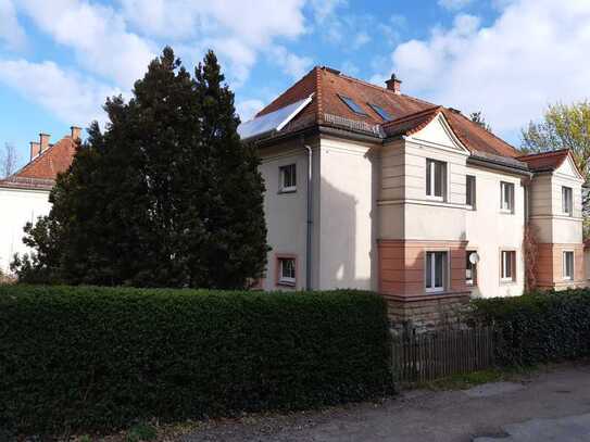 Bald frei: Erdgeschoss-Wohnung in Meuselwitz!