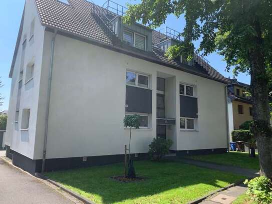 Schöne DG Maisonette - Wohnung in Bürrig