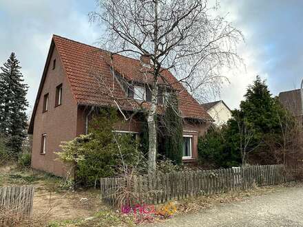 Ideal für Handwerker! - Ruhig gelegenes Einfamilienhaus mit großem Garten