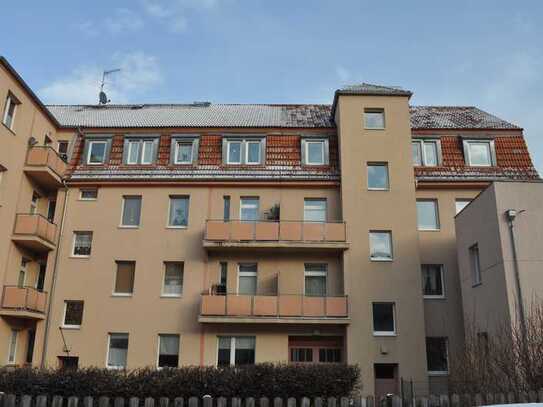 Schicke 3-Zimmerwohnung mit Balkon in Bitterfeld zu vermieten