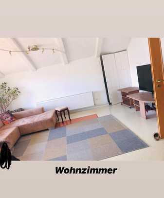 4 ZKB/ GemütlicheDachgeschoss Wohnung in Lampertheim Hofheim