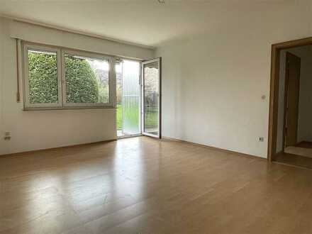 2- Zimmer Wohnung mit Terrasse in toller Lage in Stuttgart- Vaihingen!