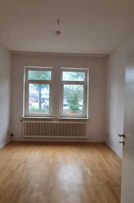 Freundliche 3-Zimmer-Wohnung mit Balkon in Bremerhaven