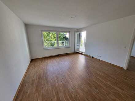 2-Zimmerwohnung mit großem Balkon in bester Lage im Viertel