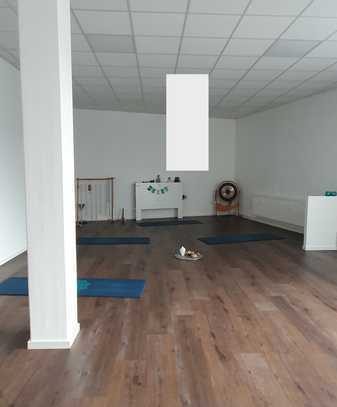 135 m² Yogastudio - Studio - Kursraum + Büro - zentrumsnah in Lemgo!