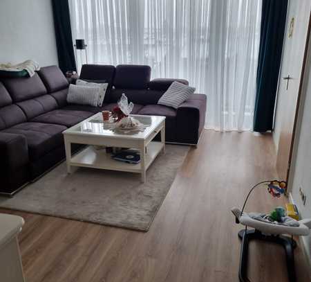 Schöne 2- Zimmer Wohnung - derzeit gut vermietet - bezugsfrei nach Absprache in Unterhaching