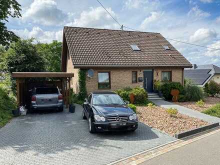 Beltheim - Ein-/ Zweifamilienhaus mit Bauplatz in idyllischer und zentraler Lage