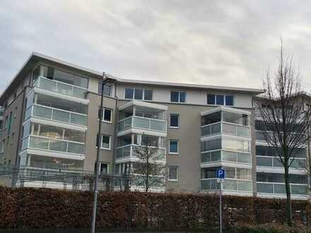 Stylische vollmöblierte 2-Zi. Wohnung mit großem Balkon für tollen Blick auf Taunus und EBK in FFM
