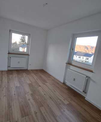 Renovierte 3-Zimmer-Wohnung mit Balkon in Remagen