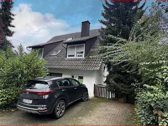 * Zwei-/Dreifamilienhaus in idyllischer Waldrandlage *