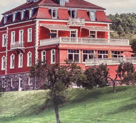 Außergewöhnliche Wohnung in Jugendstil-Villa im Staatsbad Brückenau in der bayerischen Rhön