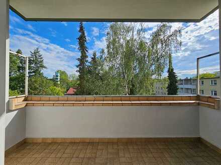 Sonniges, frisch renoviertes Appartement mit großem Westbalkon in gefragter, ruhiger Westendlage