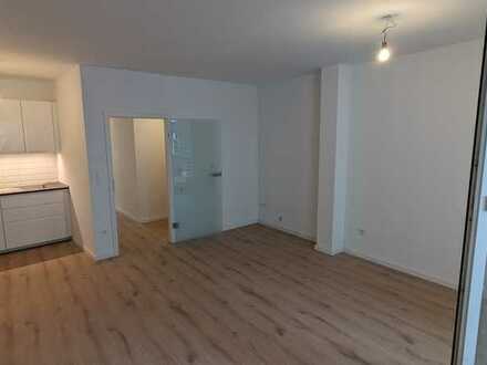 D´dorf -Oberbilk 58 m², 2 ZDB, Wohnzimmer mit offener Küche, Terasse, 800 € +NK, neu modernisert