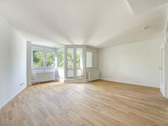 Kapitalanleger aufgepasst: 2 Zimmer im idyllischen Mariendorf + Balkon + saniert + PROVISIONSFREI