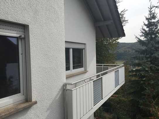 Idyllisches grosses 2-Familienhaus an unverbaubarer Aussichtslage