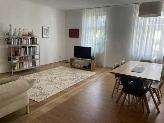 Befristet 3-Zimmer-Wohnung mit gehobener Innenausstattung in München Haidhausen