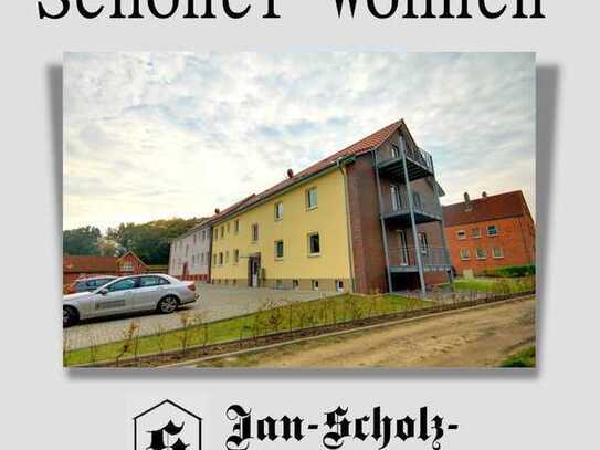 Top 2-Raum-Dachgeschoß-Wohnung mit Balkon