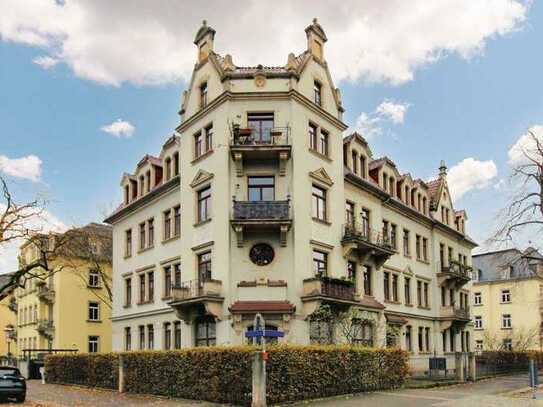 Vermietete Hochparterre-Wohnung in sehr gefragter Lage von Dresden-Striesen