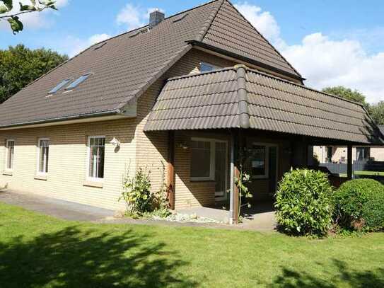 Großes Einfamilienhaus in schöner Dorflage von Goosefeld