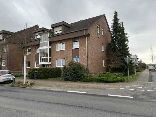 Geräumige 3-Zimmerwohnung in der Südstadt mit großem Balkon