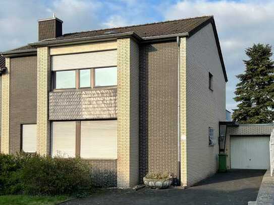 Exclusives Einfamilienhaus mit ca. 172 QM Wfl. , Wintergarten,2 Terrassen,Garten,Garage, Vollkeller