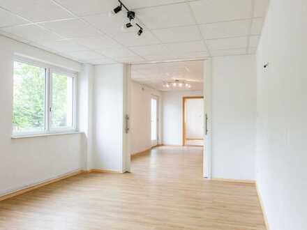 Lichtdurchflutete Gewerberäume in Murg-Hänner