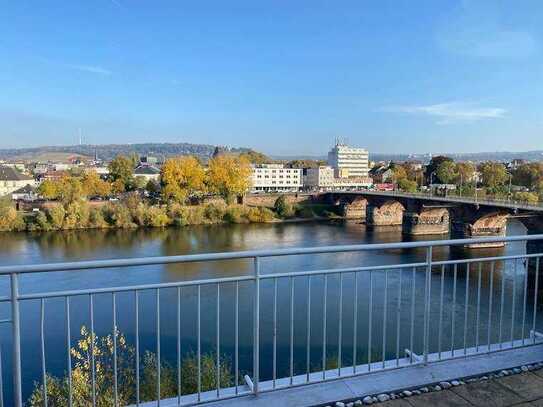 Penthouse direkt an der Mosel mit großer Dachterrasse nahe Luxemburg