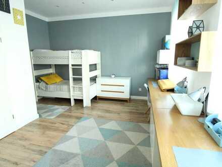 PREISWUNDER! Moderne, kernsanierte 3,5-Zi-Wohnung, hohen Decken, 2 Bäder in Düsseldorf!