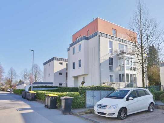 Außergewöhnlich großzügige 3-4 Zimmer Dachgeschoss Maisonette mit Terrasse in ruhiger Lage von Haan