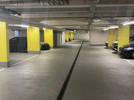 Tiefgaragenstellplatz Ingolstadt - Provisionsfrei