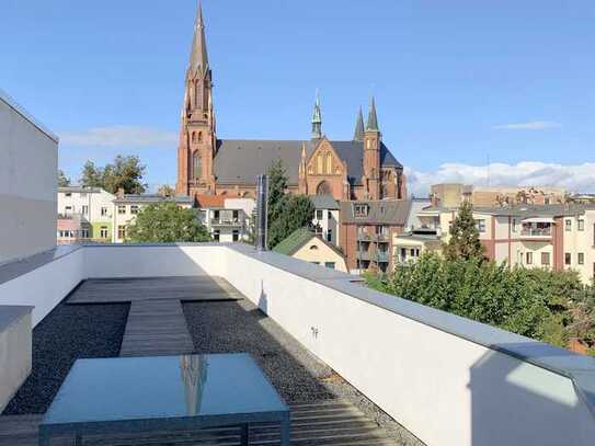 5-Raum-Wohnung mit großer Dachterrasse und einzigartigem Blick auf die Paulskirche