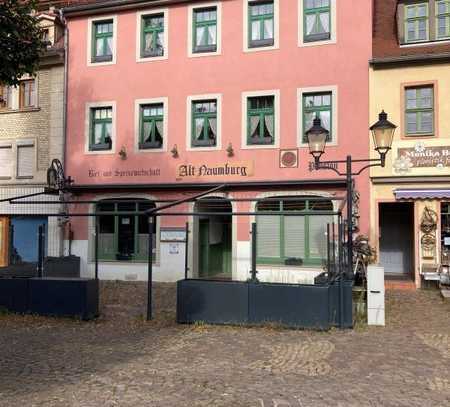 Leerstehende Gaststätte mit Pension im Zentrum von Naumburg