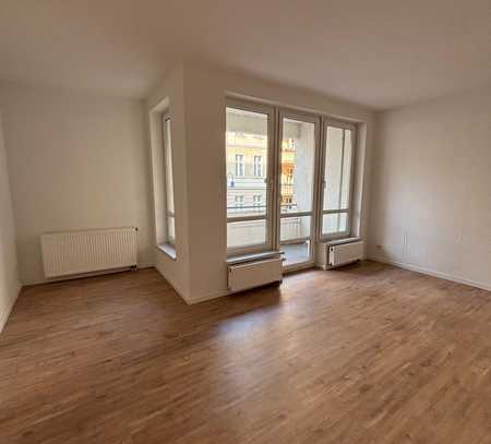 große, toll gelegene 3-Raumwohnung mit Balkon in Park & Citynähe