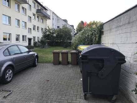 Stellplatz in unmittelbarer Uninähe frei!