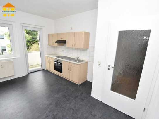 *Modernes WOHNEN für 2 mit Einbauküche und Balkon - Bus fußläufig erreichbar*