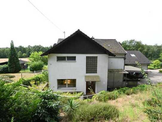 Doppelhaushälfte im WEG-Recht am Naturschutzgebiet * ca. 161,85m² * 7-8 Zimmer * Duschbad * Gäste-WC