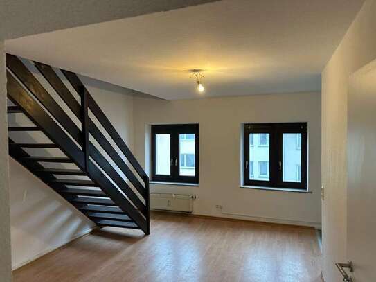 3-Zimmer-WG für Studenten mit Dachterrasse - Maisonette -