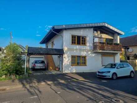 *Werthhoven* statt ETW...charmantes Haus mit EBK u. Garage im mediterranen Stil (provisionsfrei).