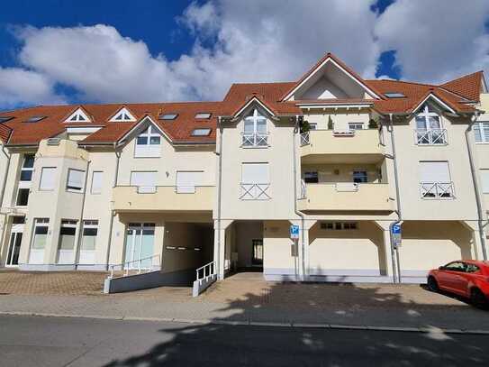 Großzügige 2-Zimmer-Wohnung mit Balkon und weitläufigem Wohnzimmer in Top-Lage!
